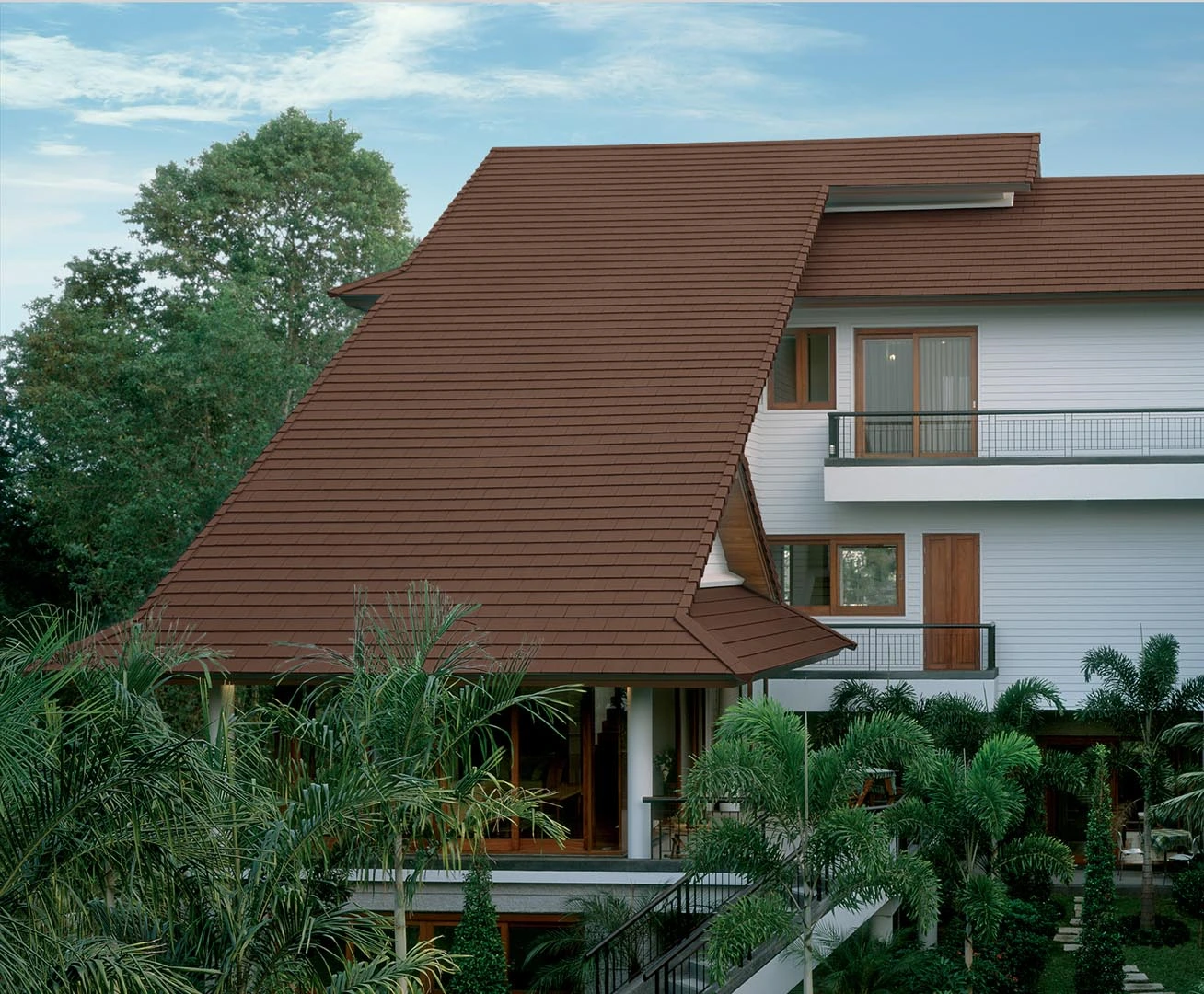 กระเบื้องผืนหลังคาคอนกรีต เอสซีจี รุ่นนิวสไตล์ โมเดิร์น สีเบจแซนด์สโตน บ้าน
